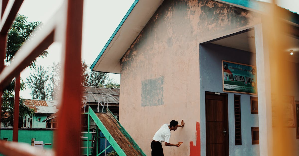 Best Practices for Maintaining Asphalt Shingle Roofs