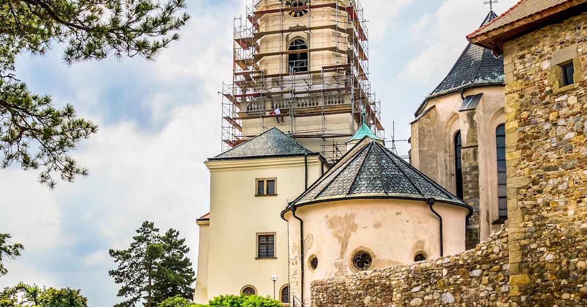 Comparing Prices of Eco-Friendly Roofing Materials
