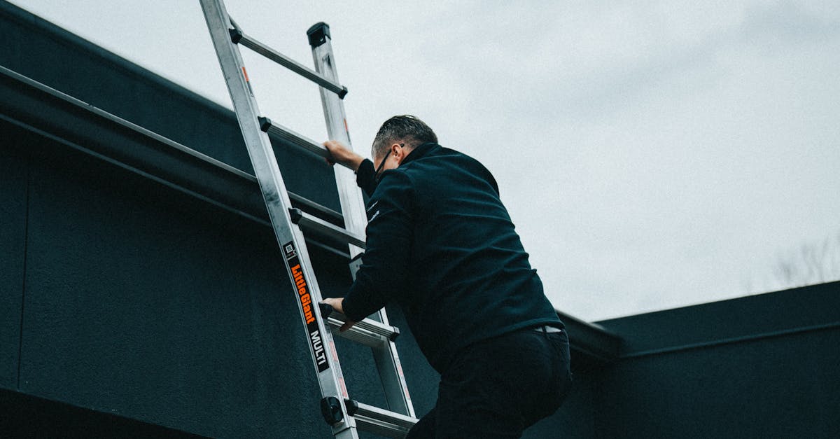 Understanding the Role of Industry Experience in Roof Repairs